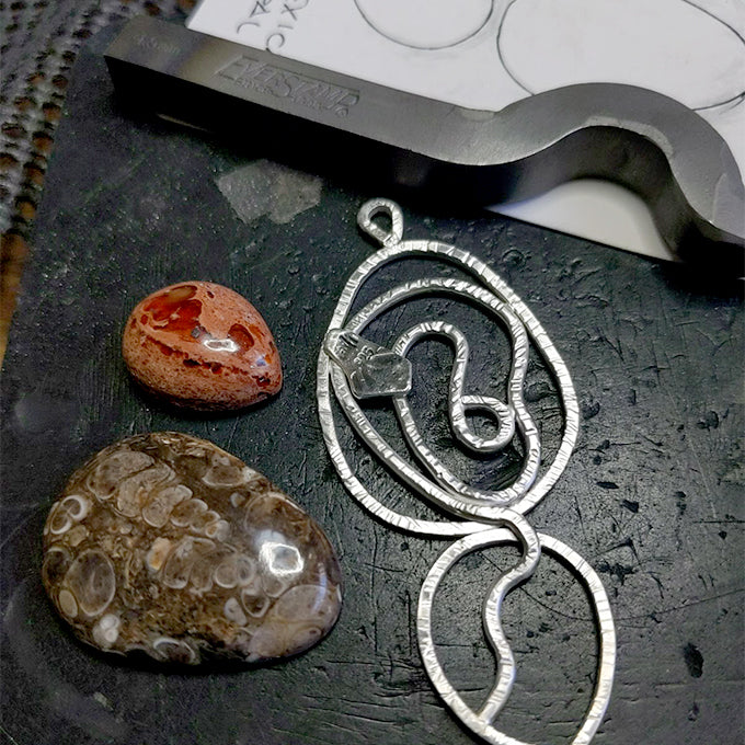 La Vida Fiera Necklace 4