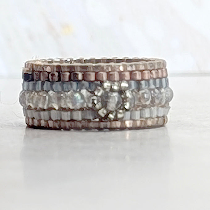 Focal Point Band Ring 1