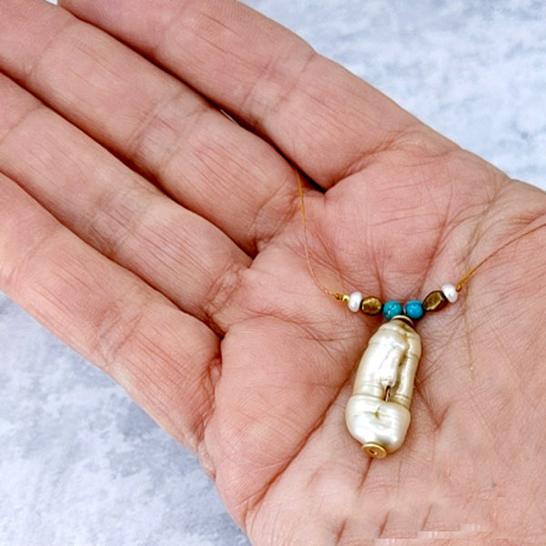 Flirting Seaside Pearl Necklace 5