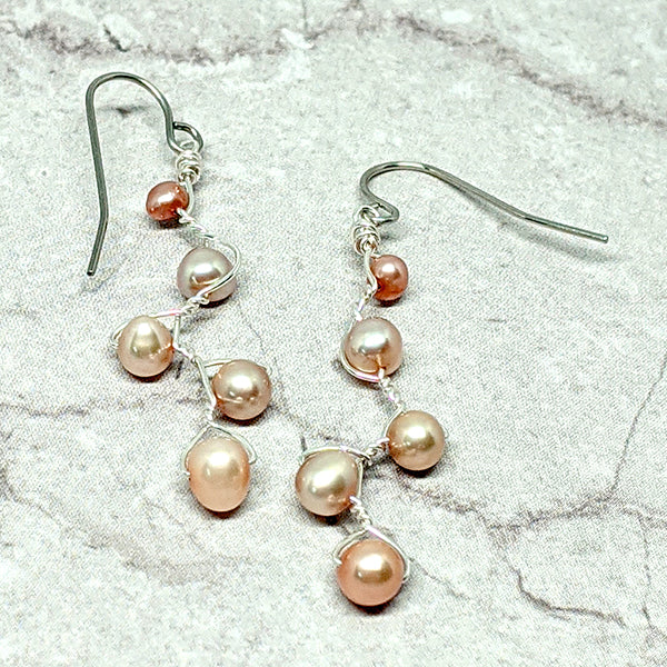 Vines Earrings Peach Pearl 1