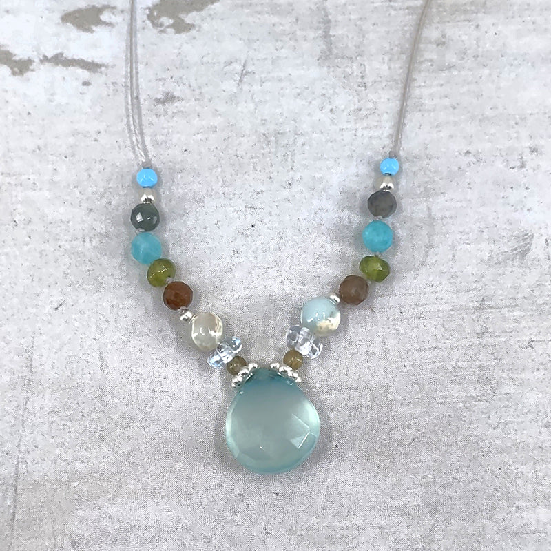 Amuse Necklace, Chalcedony 4