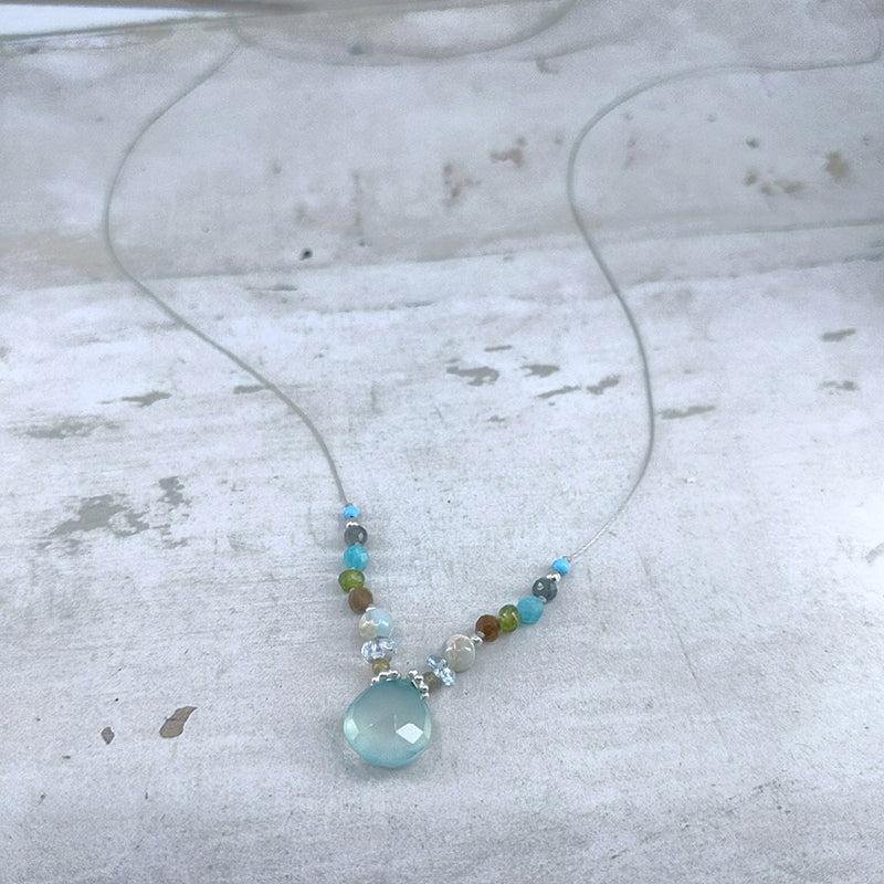 Amuse Necklace, Chalcedony 10