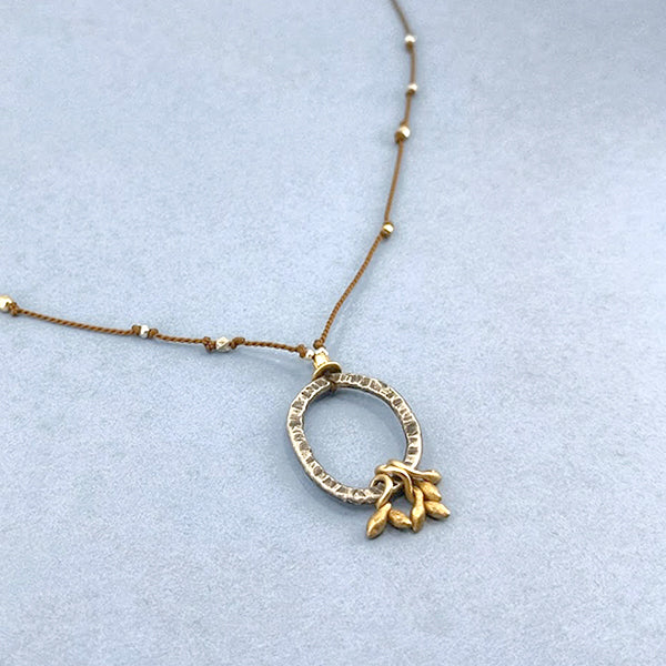 O Slow Down Necklace, Silver 2
