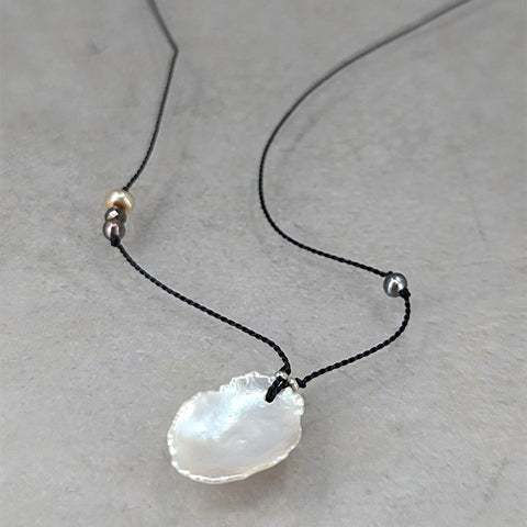 Small Breath Pearl Necklace Secondary