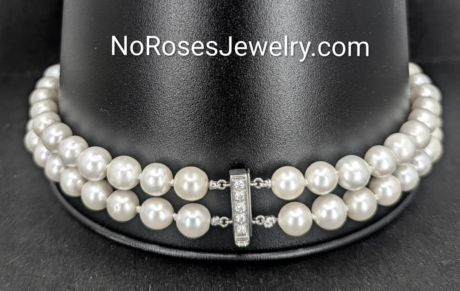 Collapsible Hero Image