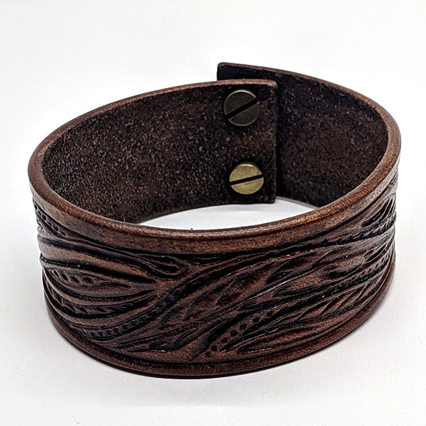 Mens Wide Woven Leather Bracelet With Wolf Head Design Alloy Leather Gothic  Jewelry WY1170 From Feida100, $41.57 | DHgate.Com