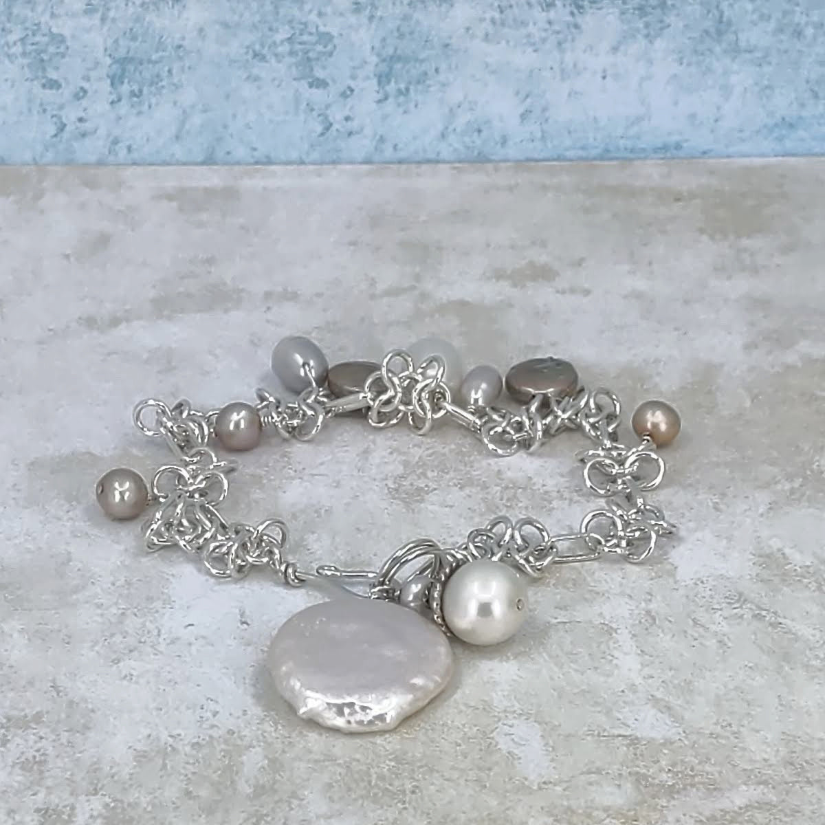Pearls and Posies Bracelet